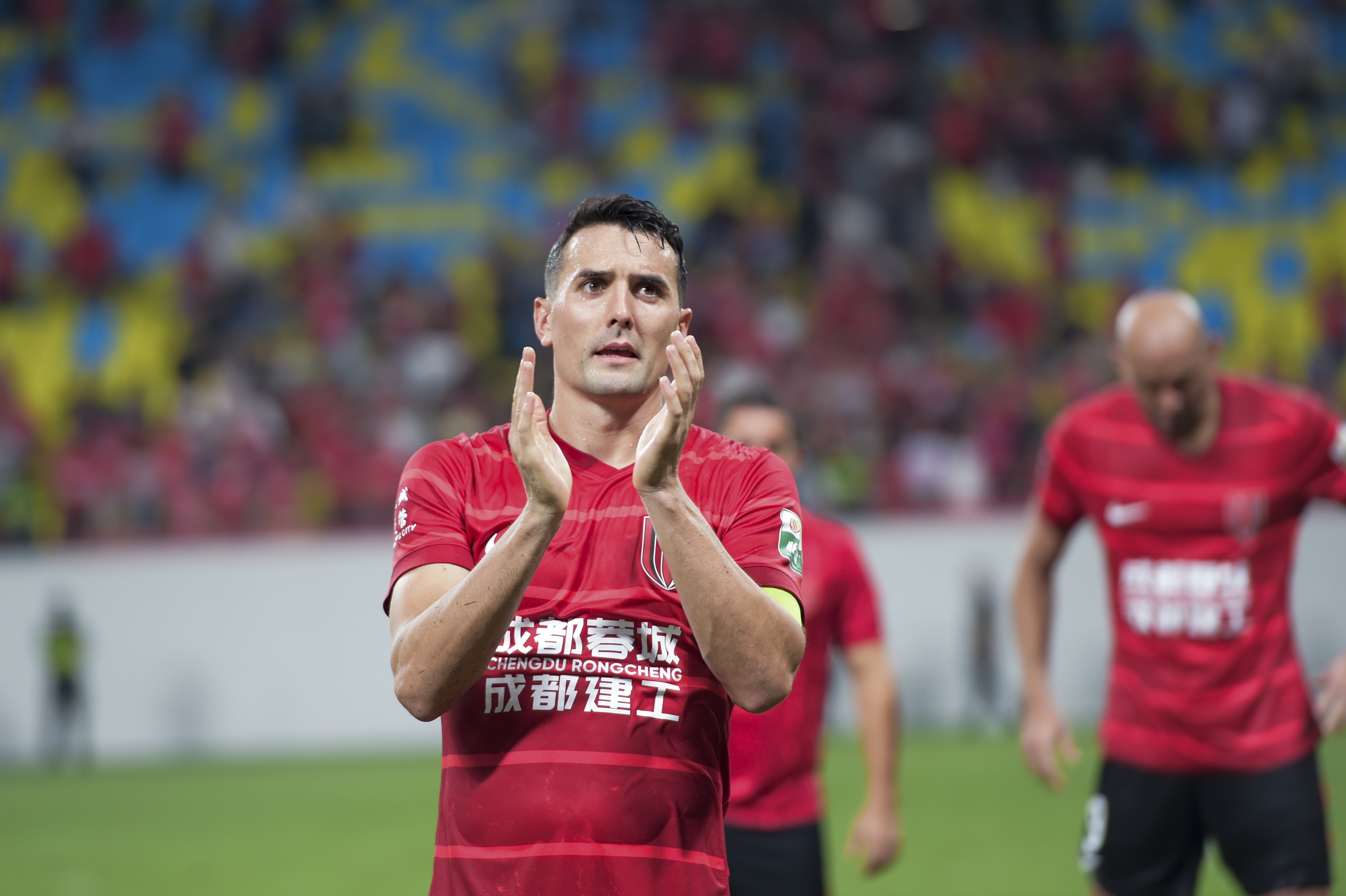 东体解读新规:周定洋续约得降薪 中超在亚冠的竞争力难以改善